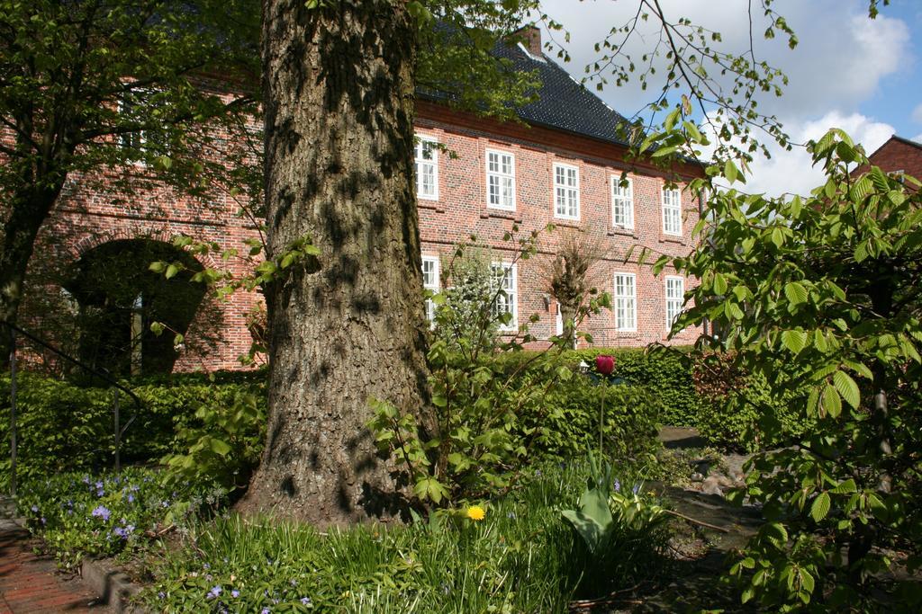 Hotel Pelli Hof Rendsburg By Tulip Inn Exterior photo